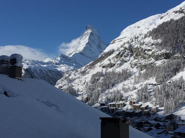 Haus Powder Snow Apartman Zermatt Kültér fotó